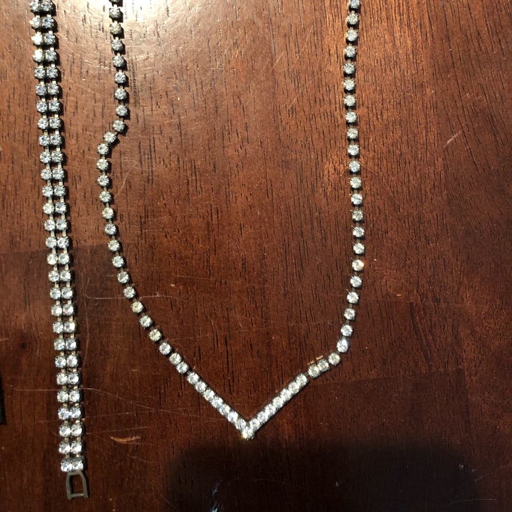 Costume necklace and bracelet